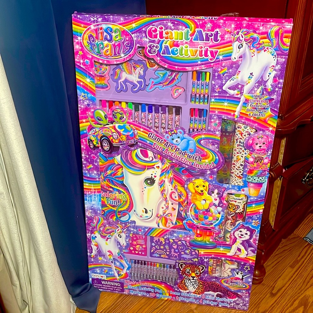 LISA FRANK GIANT SIZE ART & ACTIVITY SET Over 3’H NWT FUN!